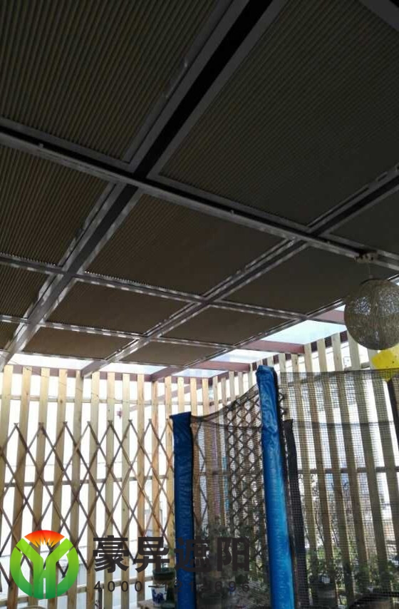 玻璃顶遮阳帘,电动遮阳帘,风琴天棚帘,蜂巢天棚帘厂家,上海豪异遮阳,4000-121-696