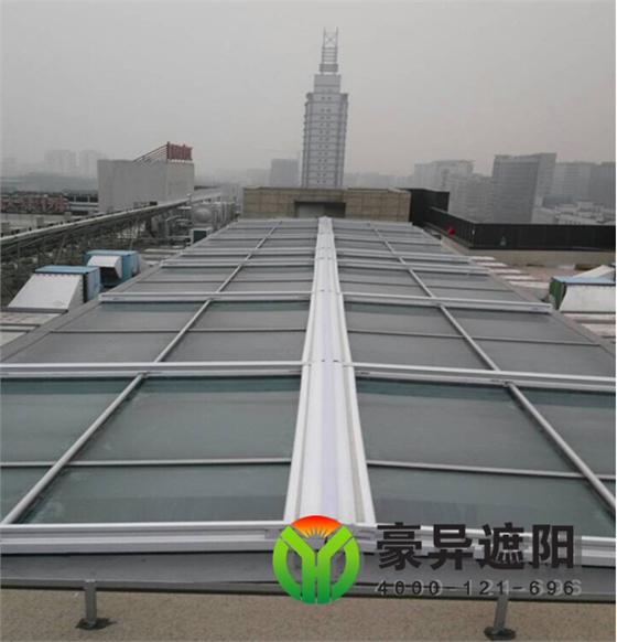 玻璃屋顶电动遮阳窗帘,豪异户外电动天幕遮阳棚,4000-121-696