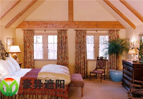 电动罗马杆开合帘