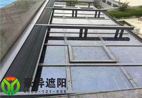 户外电动伸缩调光百叶