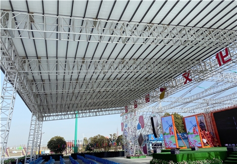 电动折叠防雨天幕