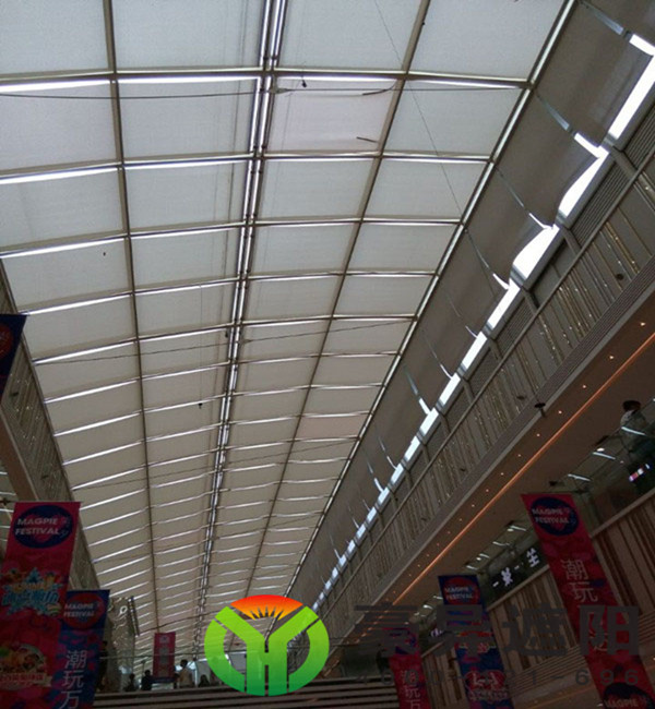 商场玻璃顶遮阳帘,电动遮阳帘,豪异上海天棚帘厂家,4000-121-696