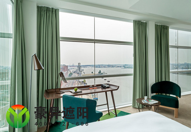 酒店电动窗帘,酒店电动窗帘定制,电动窗帘,豪异上海电动窗帘,4000-121-696