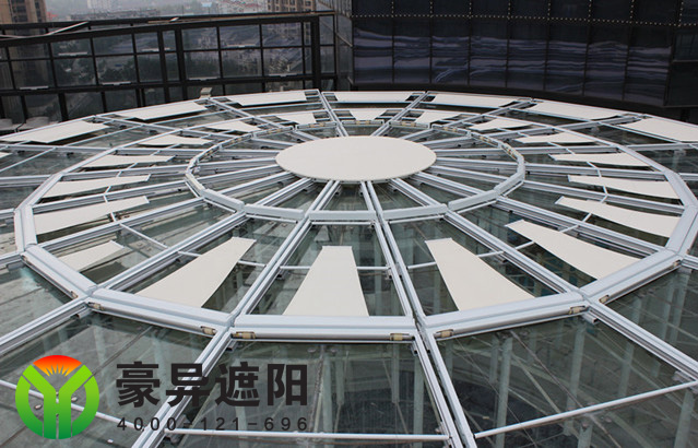 圆形玻璃顶户外电动天幕,豪异电动天棚遮阳帘厂家,4000-121-696
