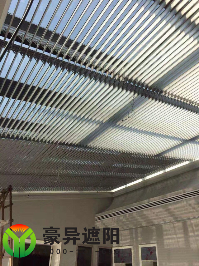 铝合金电动天棚帘,豪异遮阳,4000-121-696 铝合金电动天棚帘,豪异遮阳,4000-121-696