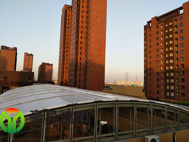 商场玻璃顶电动遮阳帘,豪异遮阳,4000-121-696 商场玻璃顶电动遮阳帘,豪异遮阳,4000-121-696