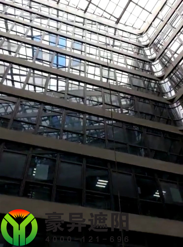 豪异遮阳新龙华酒店户外天幕遮阳帘案例,4000-121-696