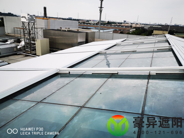 建筑玻璃顶外电动遮阳帘,豪异遮阳,4000-121-696 建筑玻璃顶外电动遮阳帘,豪异遮阳,4000-121-696